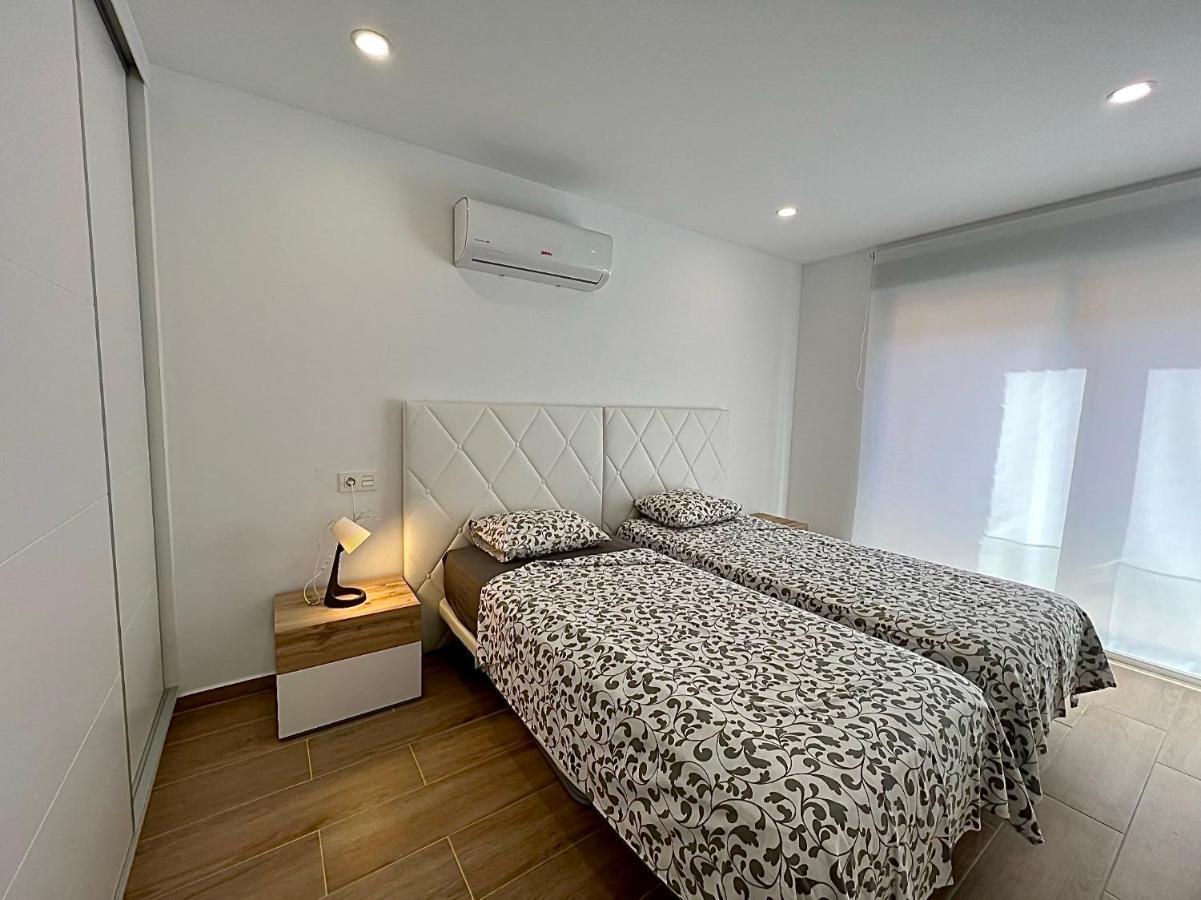 Apartamento Sunrise Chapaprieta Торрев'єха Екстер'єр фото